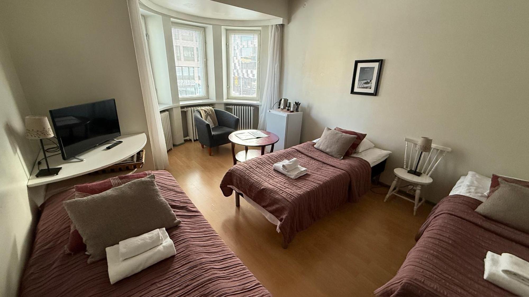 Lentaevae Kalakukko -Veturi B&B Kuopio Esterno foto